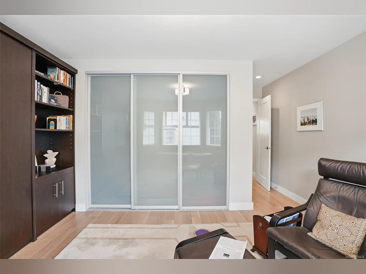2112 Granite Street, Oak Bay, BC, V8S 3G6 - 26