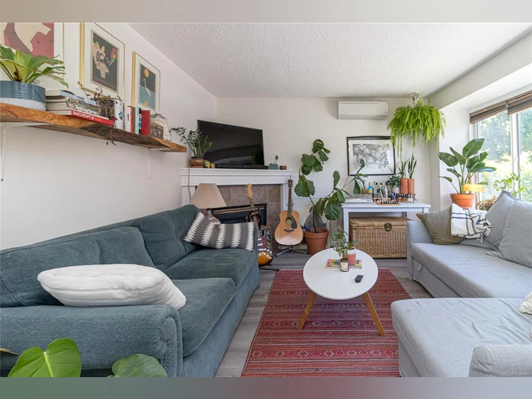 1228 Pembroke Street, Victoria, BC, V8T 1J8 - 3
