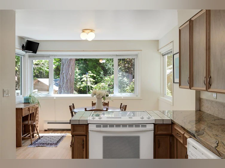 1495 Lands End Road, North Saanich, BC, V8L 5L5 - 30