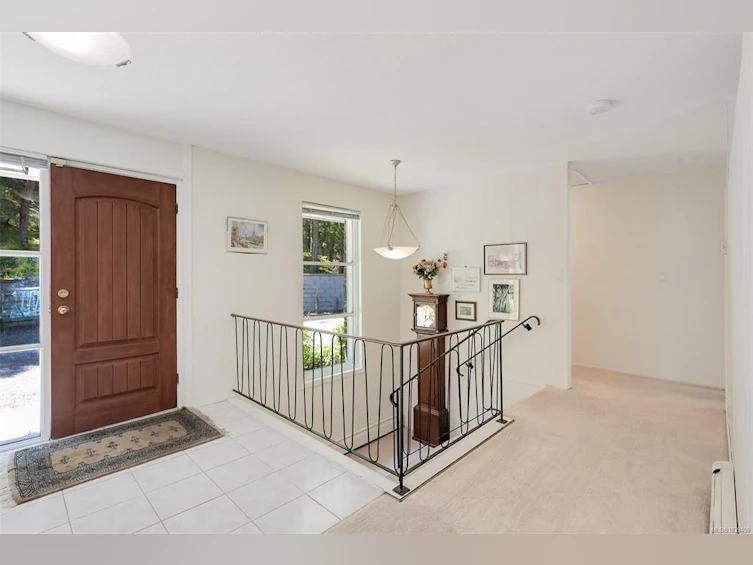 1495 Lands End Road, North Saanich, BC, V8L 5L5 - 9