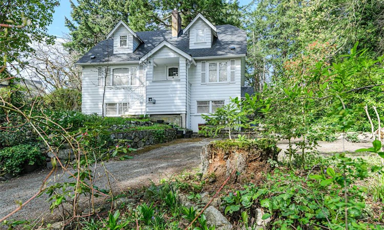 1254 W Burnside Road