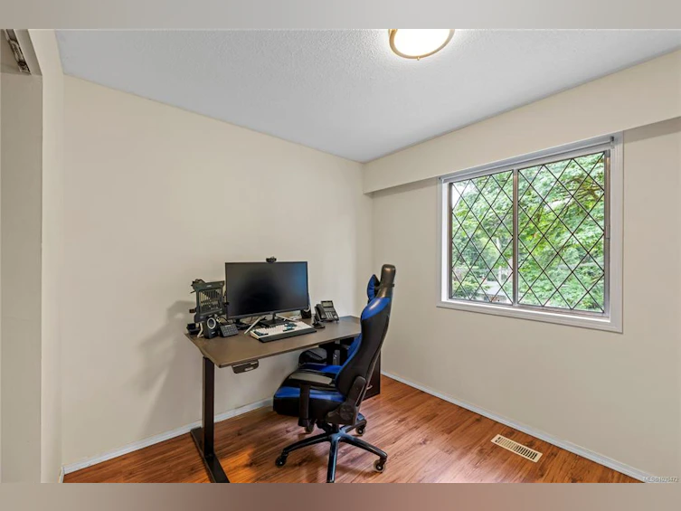 3348 Departure Bay Road, Nanaimo, BC, V9T 1B4 - 25