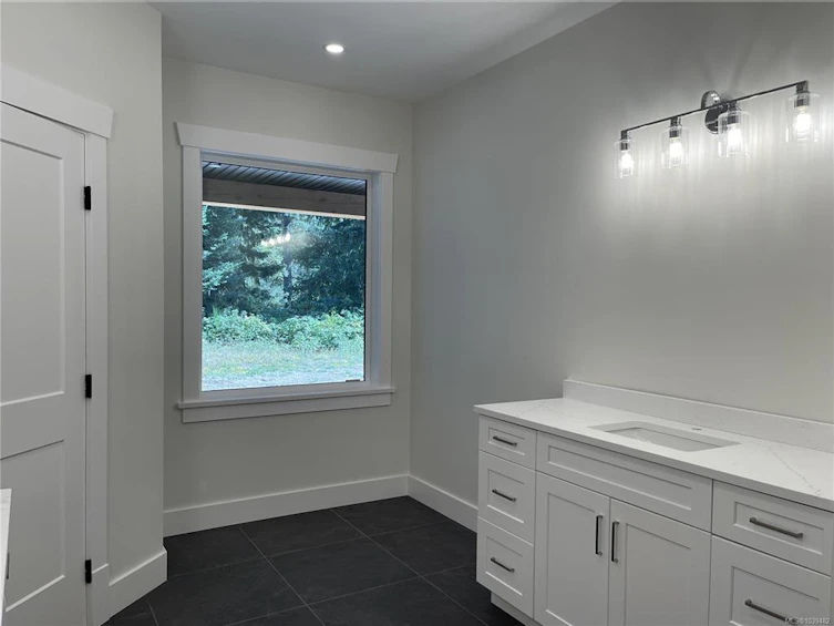 3036 Arbutus Drive, Port Alberni, BC, V9Y 0C4 - 16