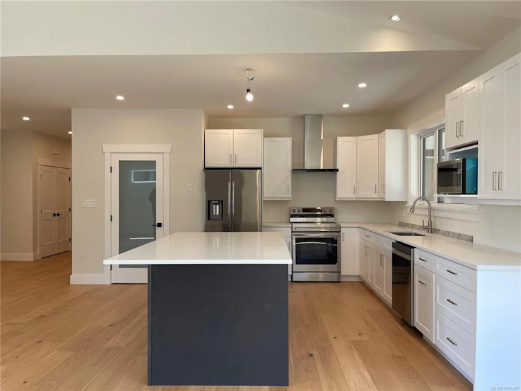 3036 Arbutus Drive, Port Alberni, BC, V9Y 0C4 - 5