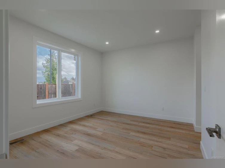 472 Hampstead Street, Parksville, BC, V9P 0G5 - 10