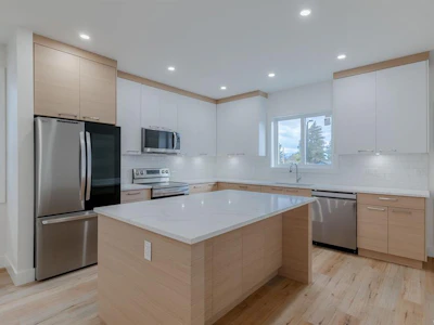 472 Hampstead Street - 3