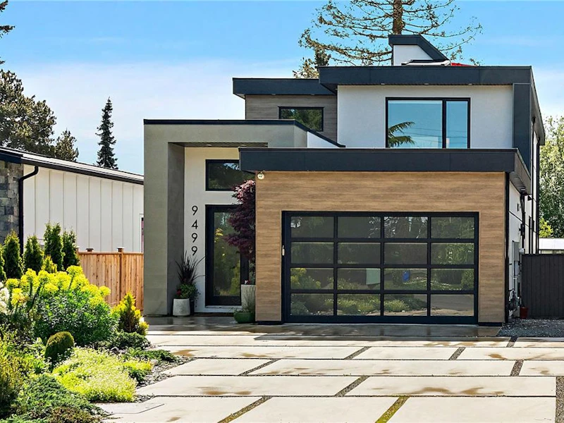 9499 Maryland Drive, Sidney BC