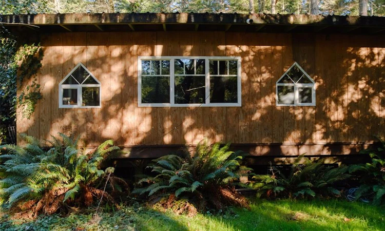 1900 Martin Road