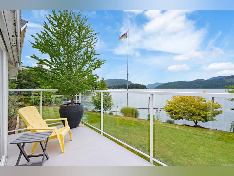 8500 Maple Ridge Road, Youbou, BC, V0R 3E1