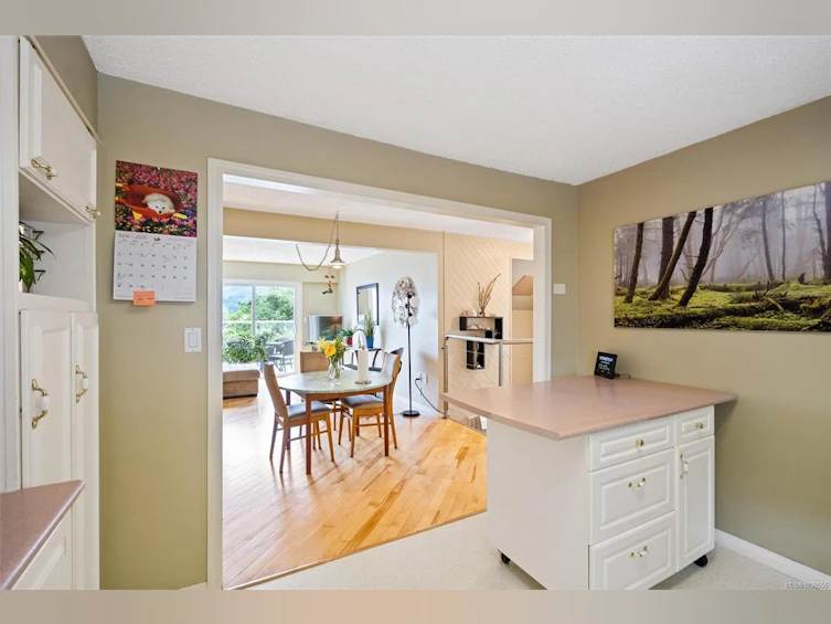 8500 Maple Ridge Road, Youbou, BC, V0R 3E1 - 7