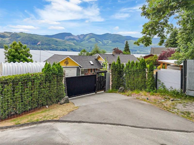 8500 Maple Ridge Road - 5