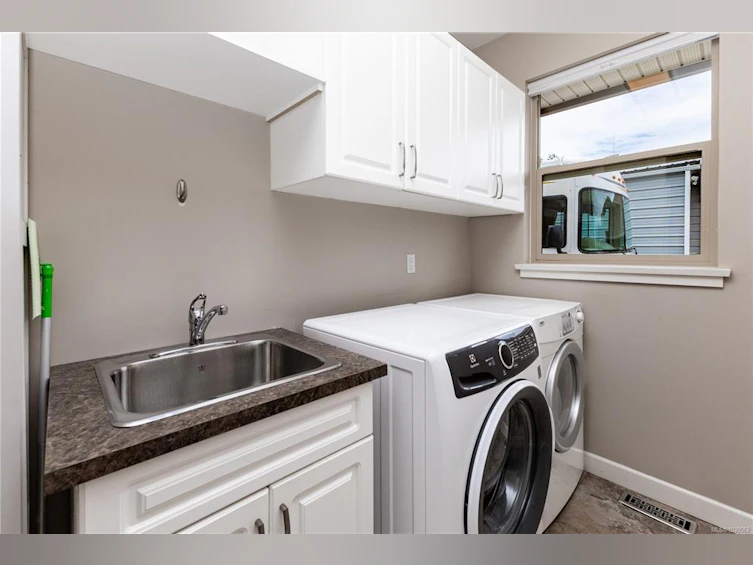301 Virginia Place, Campbell River, BC, V9W 8H5 - 58