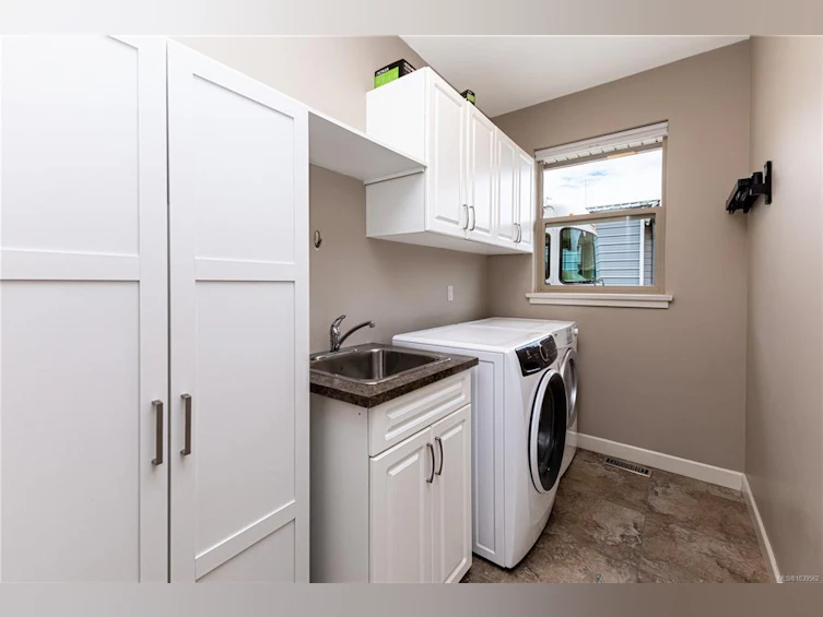 301 Virginia Place, Campbell River, BC, V9W 8H5 - 57