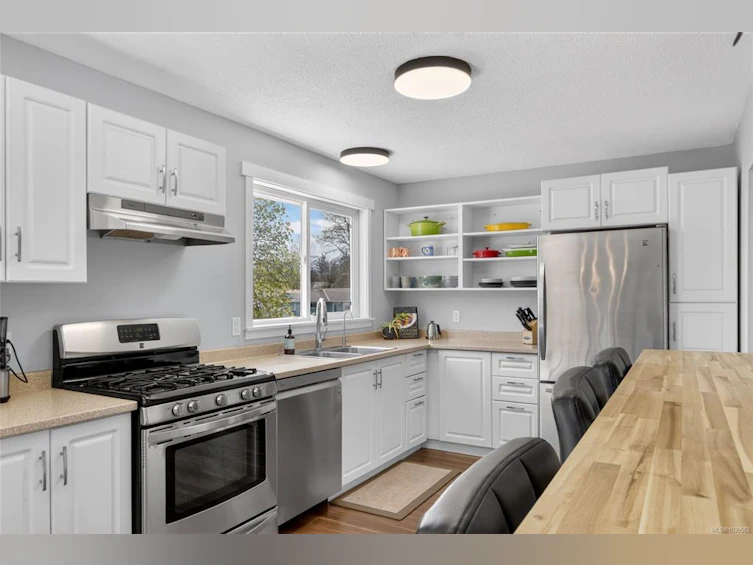 1130 21st Street, Courtenay, BC, V9N 2B8 - 7