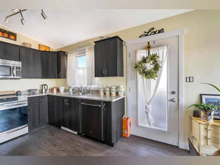 1-2740 Stautw Road, Central Saanich, BC, V8M 0A8 - 14