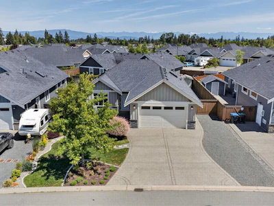 474 Ridgefield Drive - 2