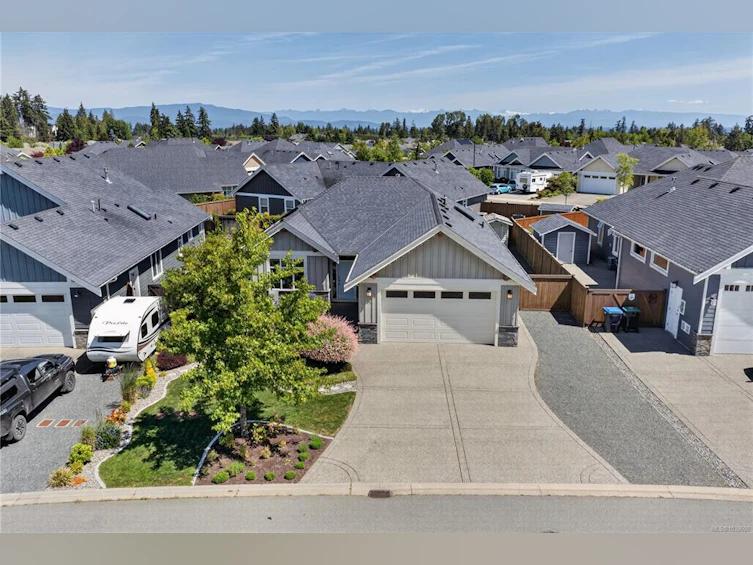 474 Ridgefield Drive, Parksville, BC, V9P 0E2 - 2