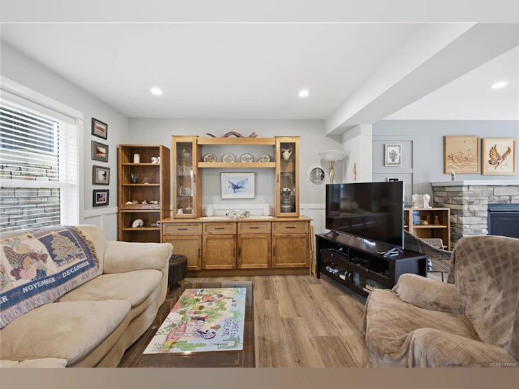 492 Park Forest Drive, Campbell River, BC, V9W 0E3 - 5