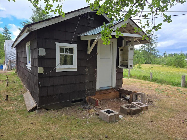 1055 Station Road, Coombs, BC, V0R 1M0 - 7