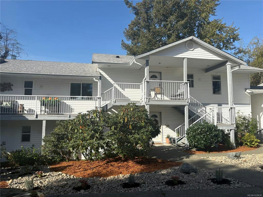 204-220 Back Road, Courtenay, BC, V9N 3W6