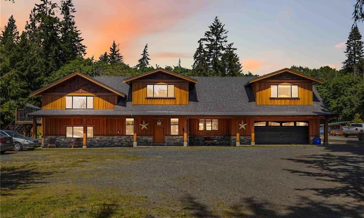 5480 Sooke Road