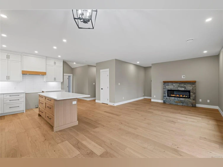 715 Doehle Avenue, Parksville, BC, V9P 2V1 - 20