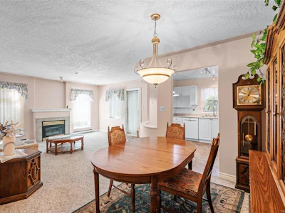 105-606 Goldstream Avenue - 3