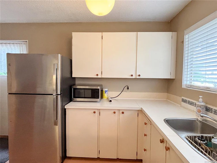 380 Alder Crescent, Gold River, BC, V0P 1G0 - 4