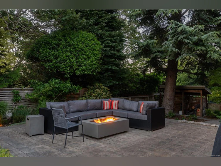 435 Chadwick Place, Victoria, BC, V8S 1H4 - 60