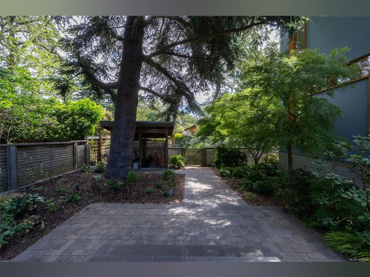 435 Chadwick Place, Victoria, BC, V8S 1H4 - 62