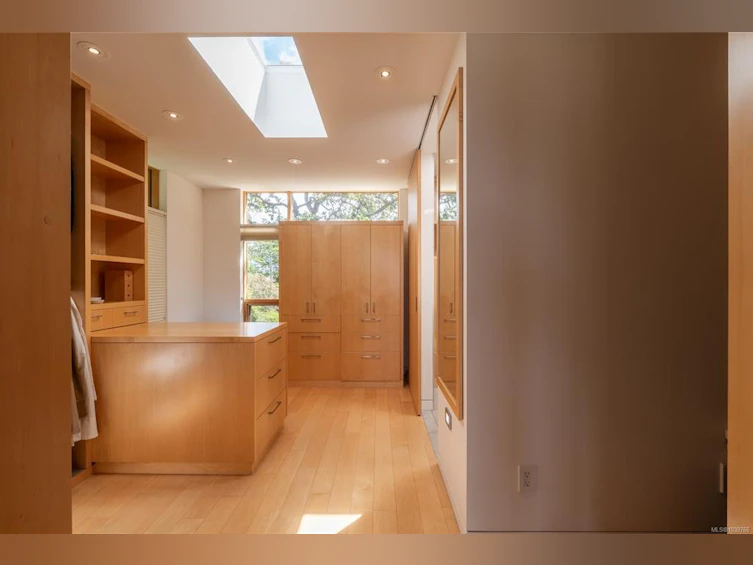 435 Chadwick Place, Victoria, BC, V8S 1H4 - 45