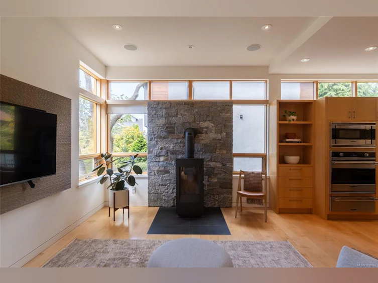 435 Chadwick Place, Victoria, BC, V8S 1H4 - 27
