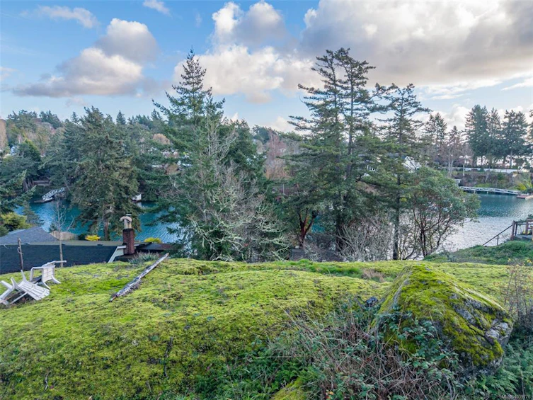310 Bessborough Avenue, View Royal, BC, V9B 1T7 - 22