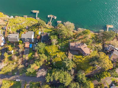 310 Bessborough Avenue - 3