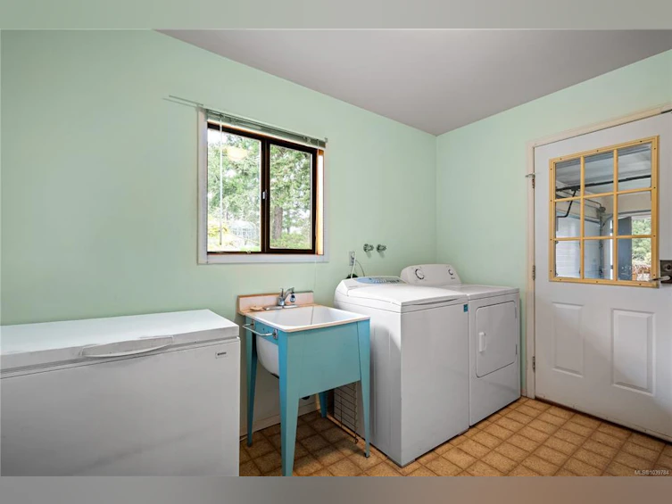 312 Bessborough Avenue, View Royal, BC, V9B 1T7 - 36