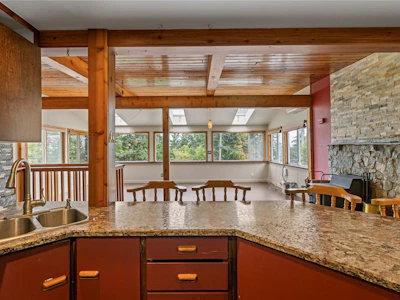 3186 Dolphin Drive - 4
