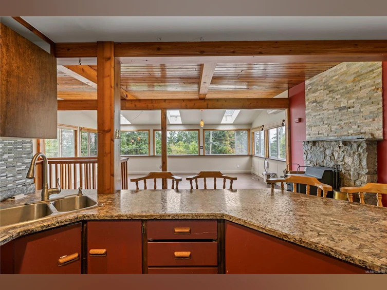 3186 Dolphin Drive, Nanoose, BC, V9P 9J2 - 4