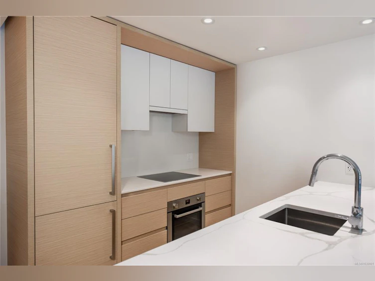 101-550 Michigan Street, Victoria, BC, V8V 0G3 - 6