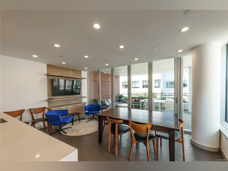 101-550 Michigan Street, Victoria, BC, V8V 0G3 - 22