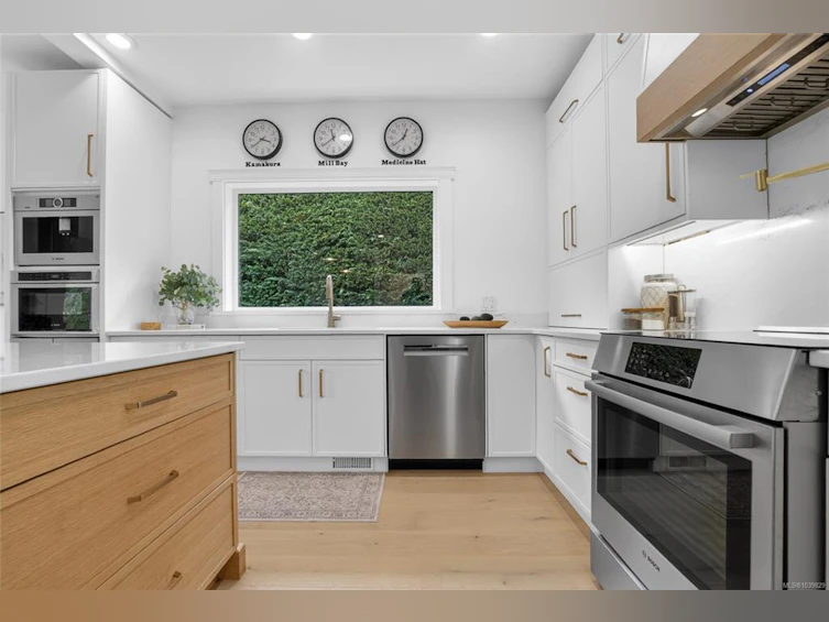 2554 Stubbs Road, Mill Bay, BC, V8H 1H6 - 13