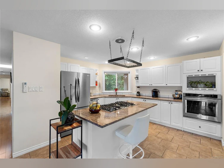 7297 Aulds Road, Nanaimo, BC, V0R 2H0 - 9