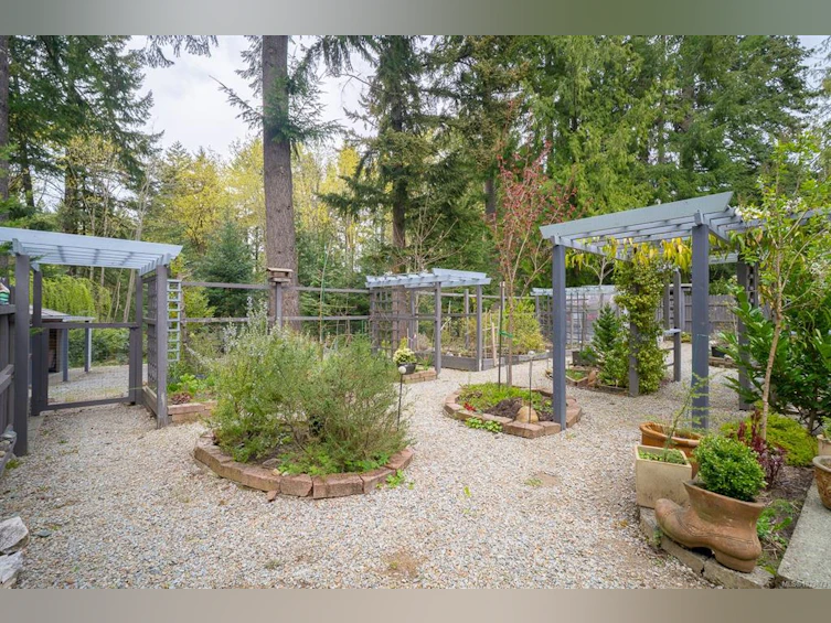 3777 Church Street, Port Alberni, BC, V9Y 1T5 - 44