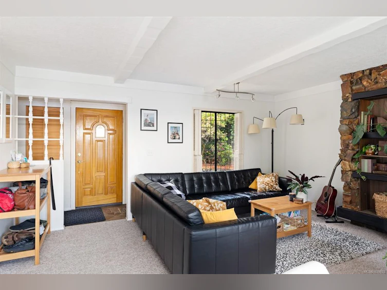 2036 Neptune Road, North Saanich, BC, V8L 5J5 - 10