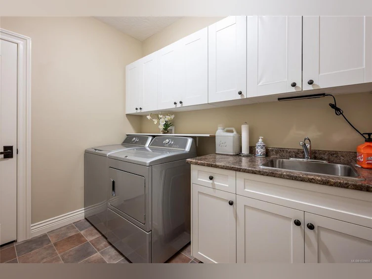 3936 Creekside Drive, Bowser/Deep Bay, BC, V0R 1G0 - 34