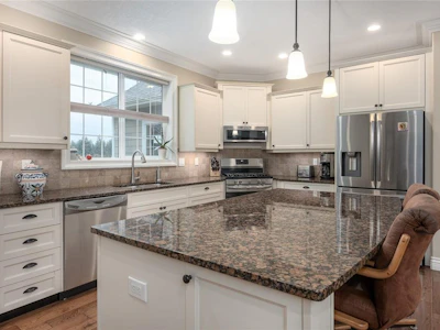 3936 Creekside Drive - 4