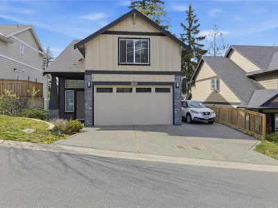 3512 Honeycrisp Avenue - 3