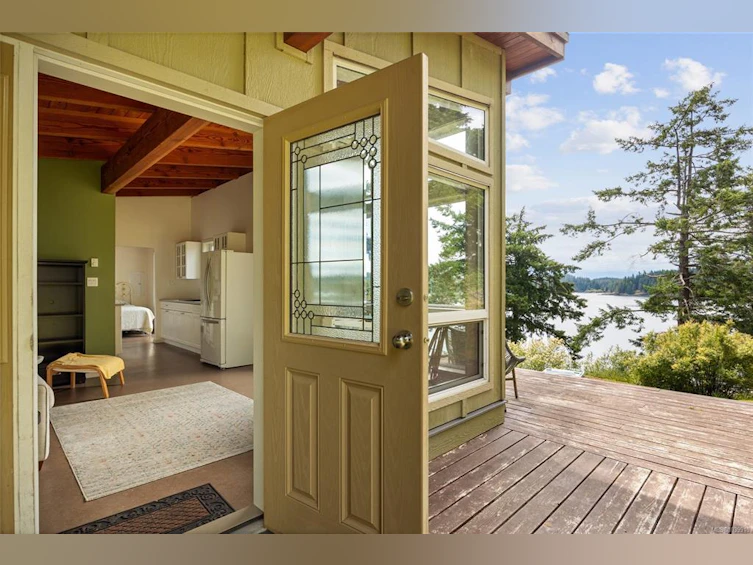 781 Cliff Road, Quadra Island, BC, V0P 1N0 - 3