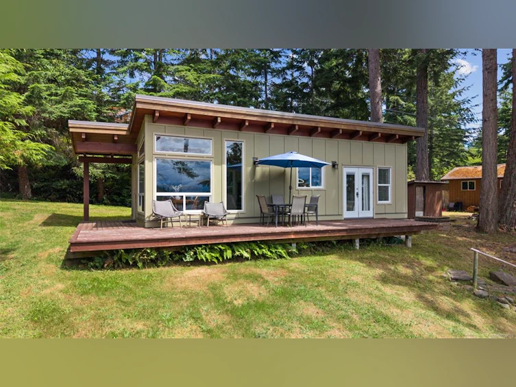 781 Cliff Road, Quadra Island, BC, V0P 1N0