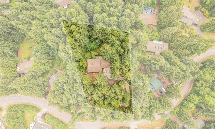 2330 Damascus Road