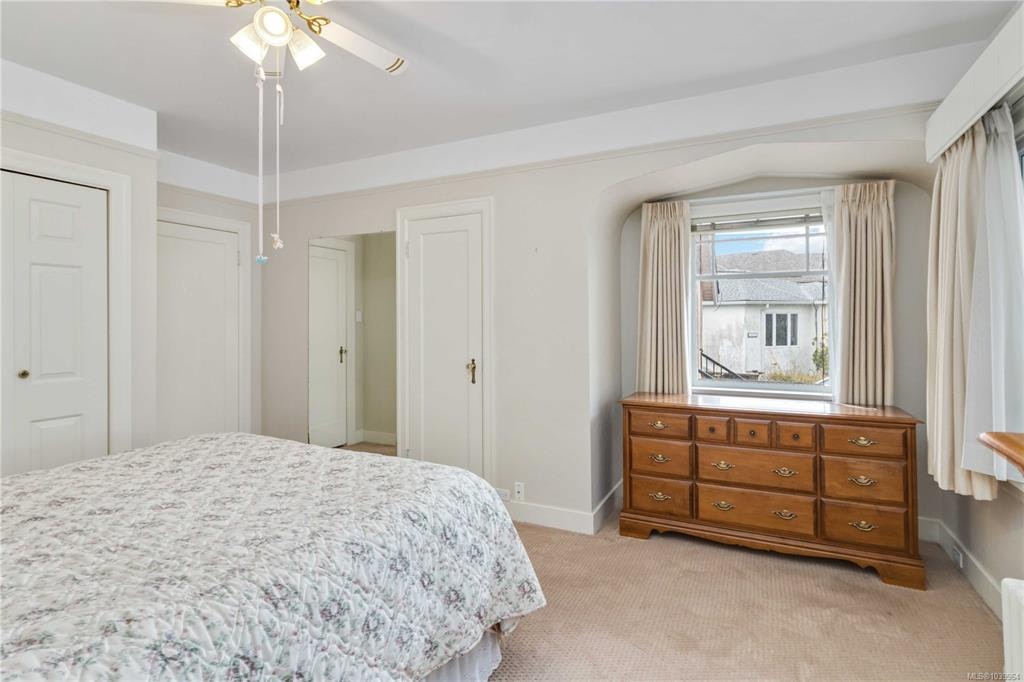 1811 Hollywood Crescent, Victoria, BC, V8S 1J2 - 26